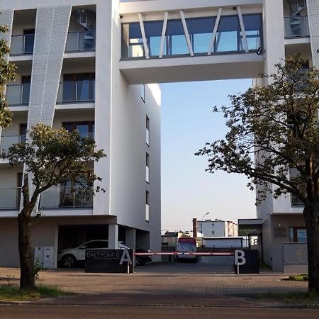 Apartament Mila Z Duzym Tarasem I Miejscem Parkingowym Kołobrzeg Zewnętrze zdjęcie