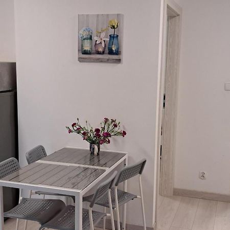 Apartament Mila Z Duzym Tarasem I Miejscem Parkingowym Kołobrzeg Zewnętrze zdjęcie