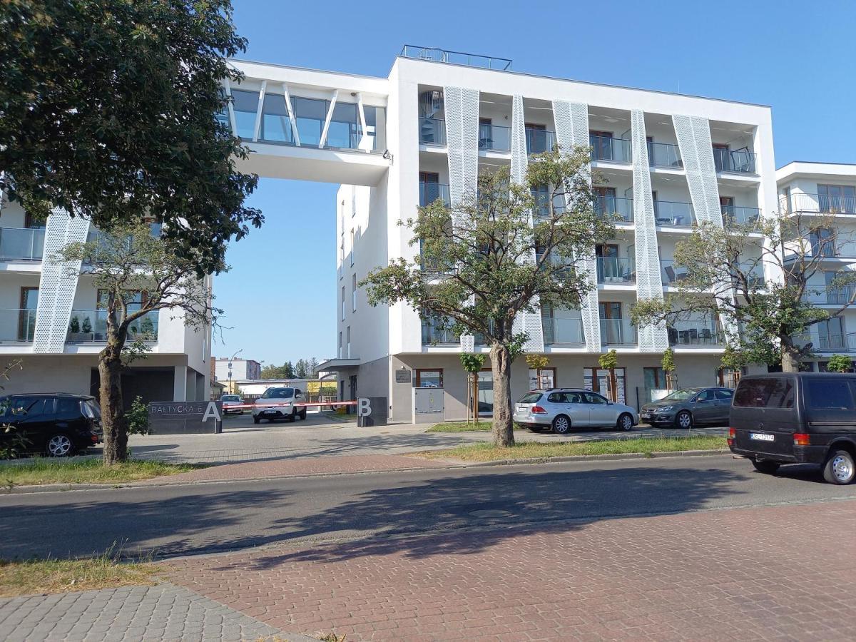 Apartament Mila Z Duzym Tarasem I Miejscem Parkingowym Kołobrzeg Zewnętrze zdjęcie