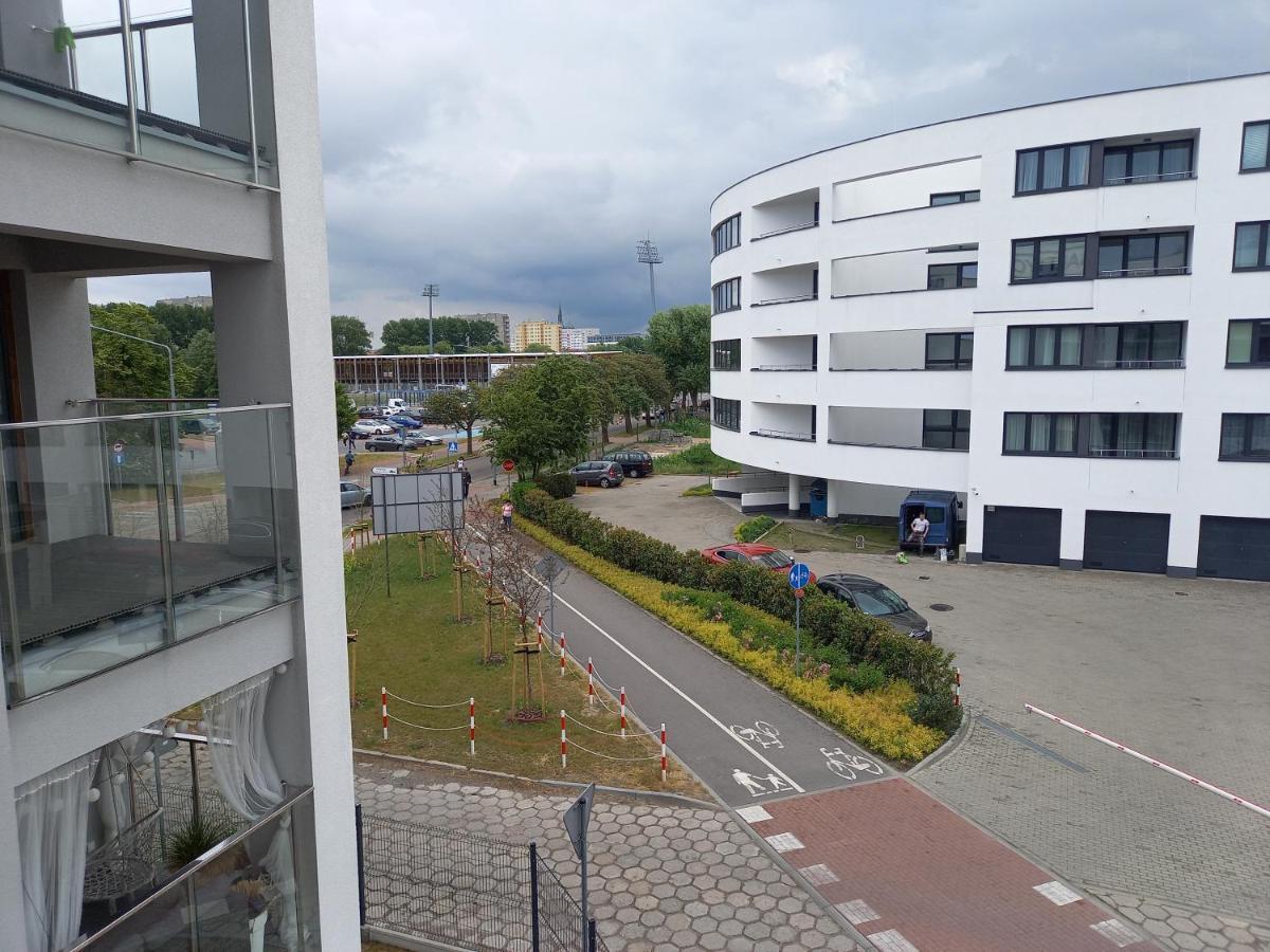 Apartament Mila Z Duzym Tarasem I Miejscem Parkingowym Kołobrzeg Zewnętrze zdjęcie