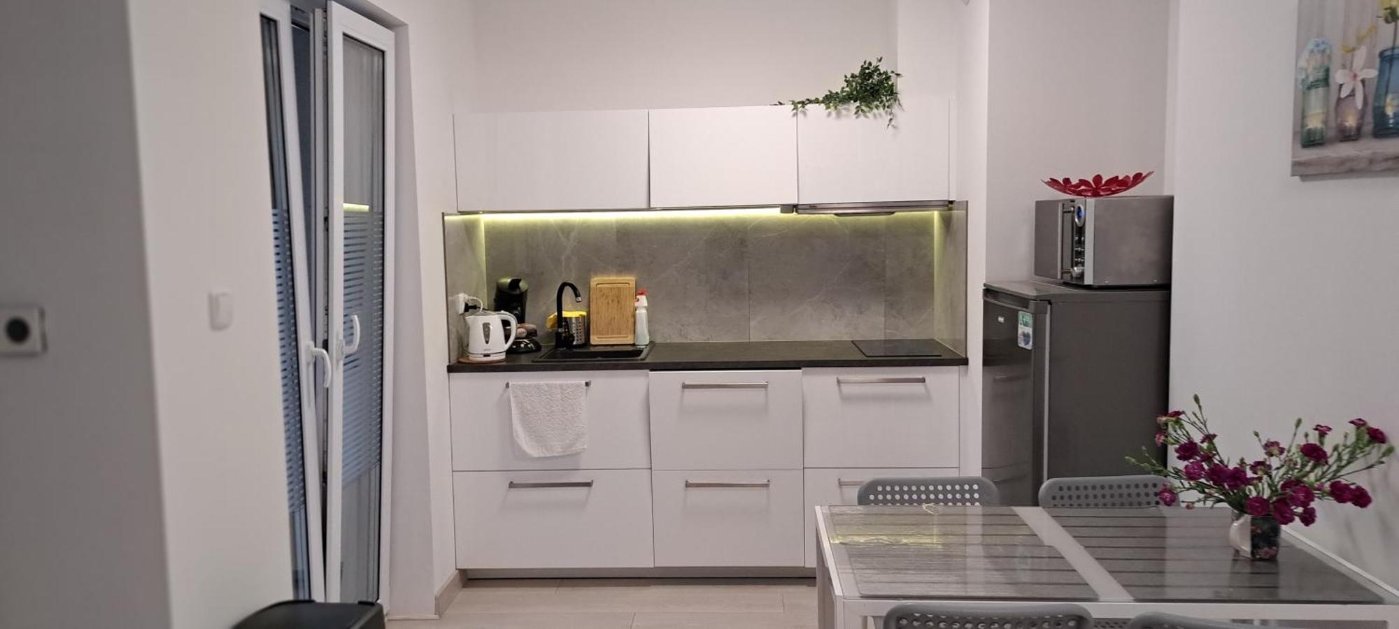 Apartament Mila Z Duzym Tarasem I Miejscem Parkingowym Kołobrzeg Zewnętrze zdjęcie